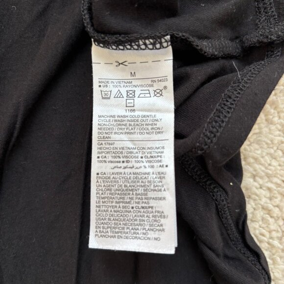 Old Navy high neck swing tank top in black with creamy gold palm leaf print - Picture 6 of 7